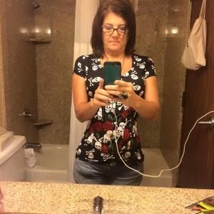Meet your Posher, Cindy